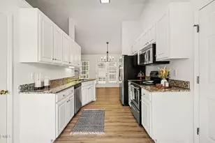 6000 Westborough Dr, Raleigh, NC 27612 - Photo 12