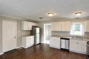 8654 Clinton Rd, Stedman, NC 28391 - Photo 4