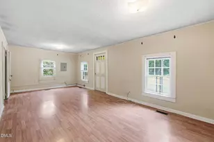 330 McMasters St, Chapel Hill, NC 27516 - Photo 18