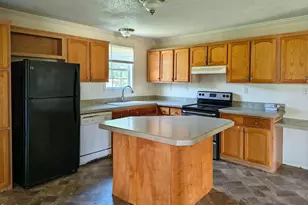 686 Porter Rd, Hollister, NC 27844 - Photo 8