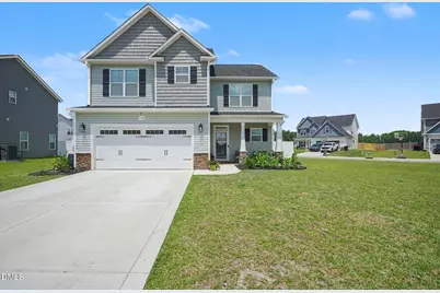 536 Amusement Drive, Hope Mills, NC 28348 - Photo 2