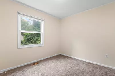 1017 Stonehedge Avenue, Durham, NC 27707 - Photo 20