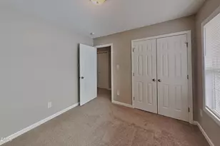 2012 Laurel Leaf Rd, Zebulon, NC 27597 - Photo 10