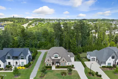 1601 Montvale Grant Way, Cary, NC 27519 - Photo 2