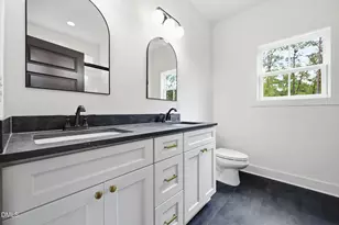 525 Barnes Lndg Dr, Four Oaks, NC 27524 - Photo 16
