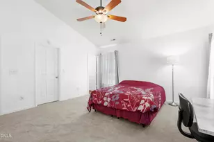 137 Georgetowne Dr, Clayton, NC 27520 - Photo 14