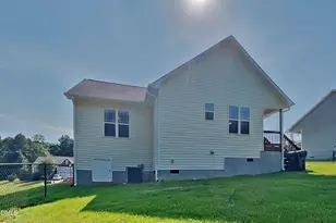 139 Parkers Pointe Dr, Benson, NC 27504 - Photo 16