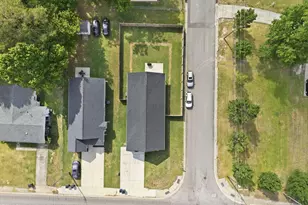 709 S Pollock St, Selma, NC 27576 - Photo 28
