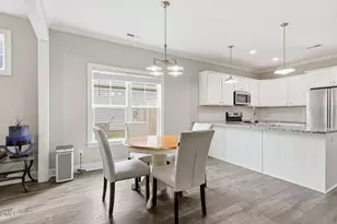 709 S Pollock St, Selma, NC 27576 - Photo 12