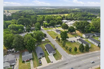 709 S Pollock Street, Selma, NC 27576 - Photo 34
