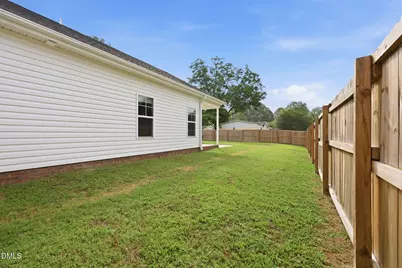 709 S Pollock Street, Selma, NC 27576 - Photo 26