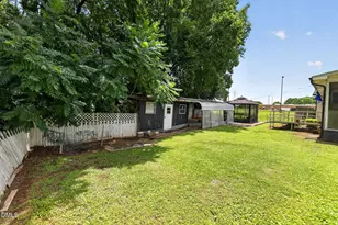 202 Newbold St, Lincolnton, NC 28092 - Photo 38