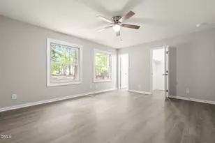 809 Royal Oaks Dr, Durham, NC 27712 - Photo 24