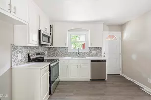 809 Royal Oaks Dr, Durham, NC 27712 - Photo 16