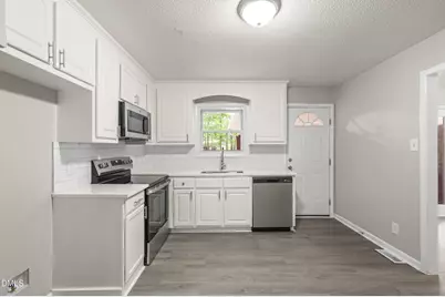 809 Royal Oaks Drive, Durham, NC 27712 - Photo 16