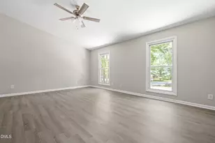 809 Royal Oaks Dr, Durham, NC 27712 - Photo 10