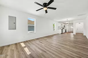 1305 Manteo St, Durham, NC 27701 - Photo 4