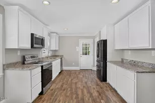 1724 Walter Bowen Rd, Henderson, NC 27537 - Photo 2