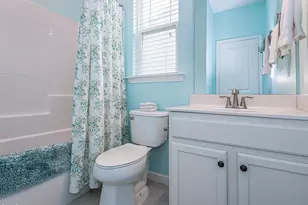 648 Hiddenbrook Dr, Durham, NC 27703 - Photo 8