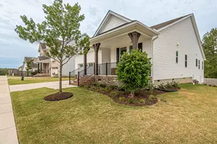 648 Hiddenbrook Dr, Durham, NC 27703 - Photo 2