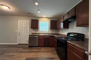 1412 Tamarino Dr, Raleigh, NC 27610 - Photo 8