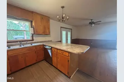 3609 Melrose Drive, Raleigh, NC 27604 - Photo 18
