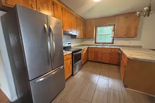 3609 Melrose Dr, Raleigh, NC 27604 - Photo 16