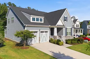 129 Treeline Ct, Holly Springs, NC 27540 - Photo 2