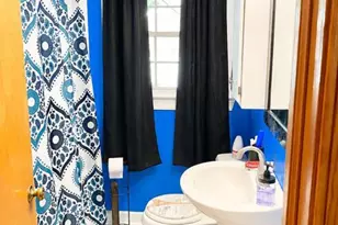 702 Crestview Ave SW, Wilson, NC 27893 - Photo 8