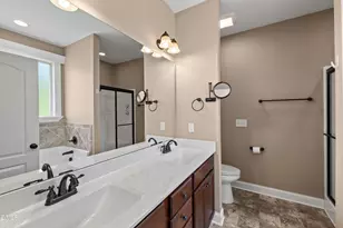 319 Fairfax Dr, Sanford, NC 27332 - Photo 22