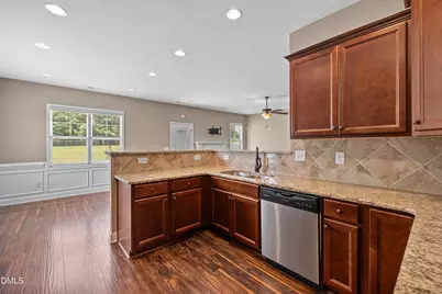 319 Fairfax Drive, Sanford, NC 27332 - Photo 16