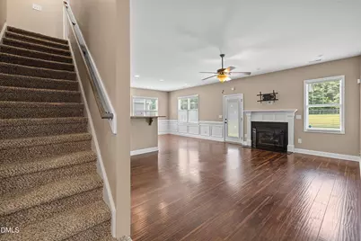 319 Fairfax Drive, Sanford, NC 27332 - Photo 4