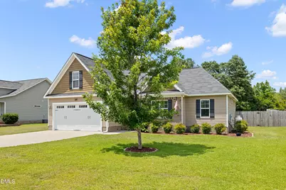 319 Fairfax Drive, Sanford, NC 27332 - Photo 2