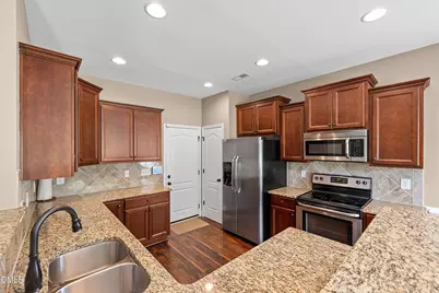 319 Fairfax Drive, Sanford, NC 27332 - Photo 14