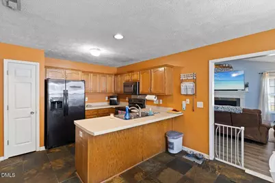4210 Achilles Drive, Hope Mills, NC 28348 - Photo 6