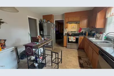 901 Ruton Court, Fayetteville, NC 28303 - Photo 2