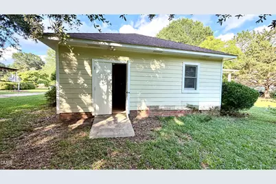 207 N Hopkins Avenue, Spring Hope, NC 27882 - Photo 4