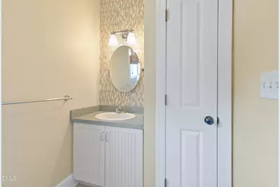 207 N Hopkins Avenue, Spring Hope, NC 27882 - Photo 34