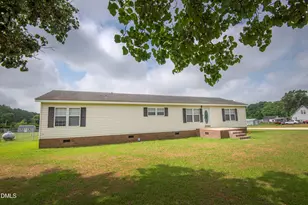 41 Stable Rd, Tarboro, NC 27886 - Photo 2