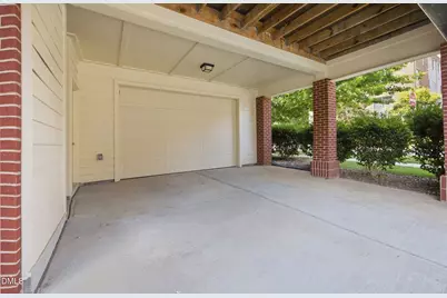2430 Campus Shore Drive #104, Raleigh, NC 27606 - Photo 34