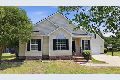 405 Hearthstone Drive, Nashville, NC 27856 - Photo 2