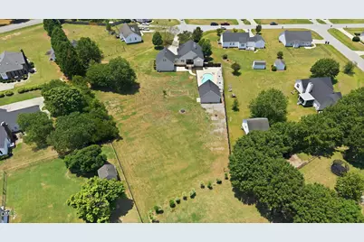 405 Hearthstone Drive, Nashville, NC 27856 - Photo 32