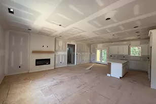 56 Clio Ct, Selma, NC 27576 - Photo 2