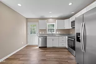522 E Club Blvd, Durham, NC 27704 - Photo 2