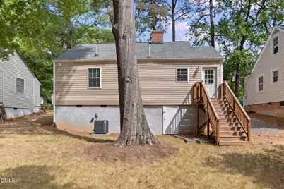 522 E Club Boulevard, Durham, NC 27704 - Photo 8