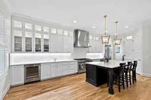 911 Canterbury Rd, Raleigh, NC 27607 - Photo 2