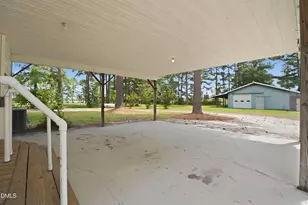 6359 Flowers Rd, Wilson, NC 27893 - Photo 10