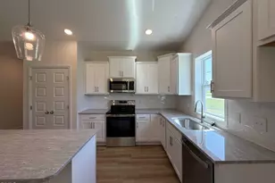 84 Yardley dr, Smithfield, NC 27577 - Photo 8