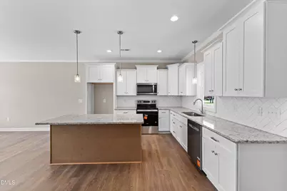 928 Micro Road W, Selma, NC 27576 - Photo 8