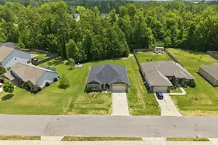 65 Woodwater Cir, Lillington, NC 27546 - Photo 4